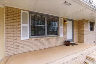 719 San Miguel Dr, Stone Mountain, GA 30083 - Photo 4