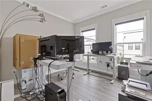 830 Stone Ridge Ln, Atlanta, GA 30324 - Photo 18