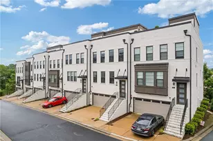 830 Stone Ridge Ln, Atlanta, GA 30324 - Photo 2