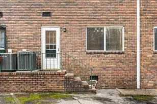 2412 Peachwood Cir NE, Atlanta, GA 30345 - Photo 26