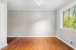 2412 Peachwood Cir NE, Atlanta, GA 30345 - Photo 6