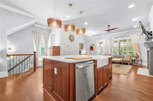 385 15th St NW, Atlanta, GA 30363 - Photo 1