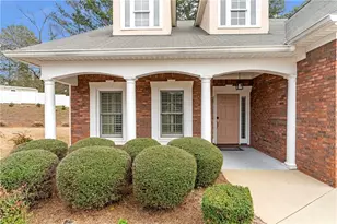 315 Lewisburg Dr, McDonough, GA 30253 - Photo 1