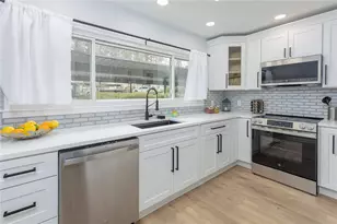 1932 Variations Dr NE, Atlanta, GA 30329 - Photo 8