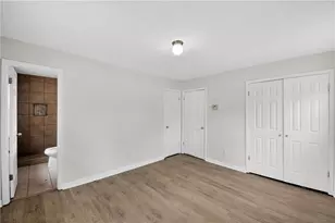 8845 Ashwood Dr, Riverdale, GA 30274 - Photo 16