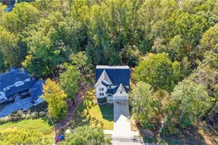 6181 Shoreland Cir, Buford, GA 30518 - Photo 96