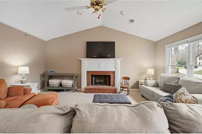 1405 La Maison Drive, Lawrenceville, GA 30043 - Photo 6