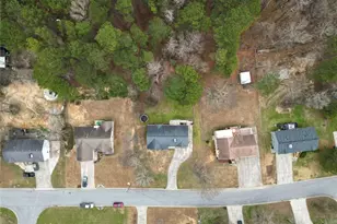 1405 La Maison Dr, Lawrenceville, GA 30043 - Photo 24