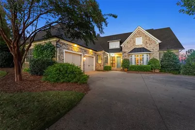 2718 High Vista Point, Gainesville, GA 30501 - Photo 1