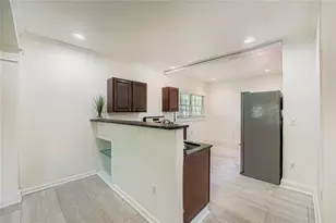 511 Walnut St, Hapeville, GA 30354 - Photo 4