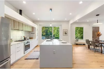 1045 Shepherds Lane NE, Atlanta, GA 30324 - Photo 16