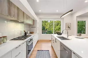 1045 Shepherds Ln NE, Atlanta, GA 30324 - Photo 18