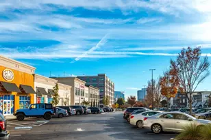 4561 Olde Perimeter Way, Atlanta, GA 30346 - Photo 58