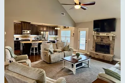 107 Feather Lane, Jackson, GA 30233 - Photo 14