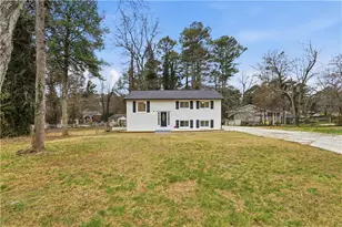 1332 Pineglen Dr, Riverdale, GA 30296 - Photo 2