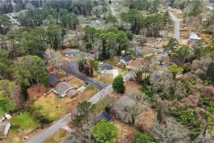 1332 Pineglen Dr, Riverdale, GA 30296 - Photo 36