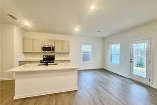 5471 Allegro Ln, Flowery Branch, GA 30542 - Photo 10