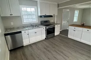 42 Busha St, Toccoa, GA 30577 - Photo 4