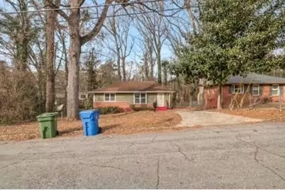 751 Yale Place SW, Atlanta, GA 30315 - Photo 1