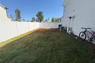 81 Boulder Dr, Toccoa, GA 30577 - Photo 42