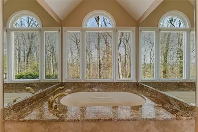 180 Grogans Landing, Atlanta, GA 30350 - Photo 38