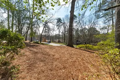 180 Grogans Landing, Atlanta, GA 30350 - Photo 68