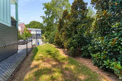 167 Color Circle SE, Atlanta, GA 30317 - Photo 24