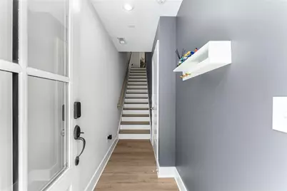 167 Color Circle SE, Atlanta, GA 30317 - Photo 2