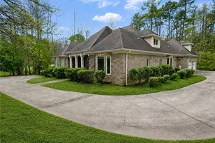 10060 Buice Rd, Alpharetta, GA 30022 - Photo 2