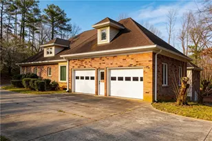 10060 Buice Rd, Alpharetta, GA 30022 - Photo 6