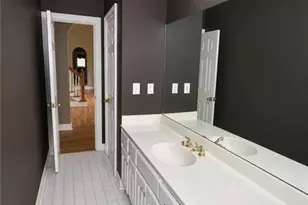 10060 Buice Rd, Alpharetta, GA 30022 - Photo 16