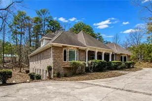 10060 Buice Rd, Alpharetta, GA 30022 - Photo 1