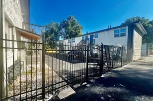 1425 Joseph E. Boone Blvd NW, Atlanta, GA 30314 - Photo 32