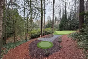 750 Arden Close NW, Atlanta, GA 30327 - Photo 38