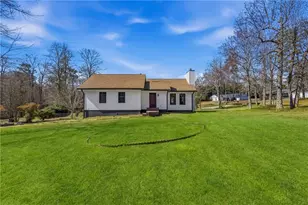 2860 Powder Horn Trail SW, Marietta, GA 30064 - Photo 2