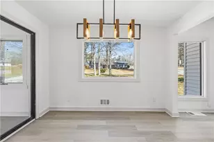 2860 Powder Horn Trail SW, Marietta, GA 30064 - Photo 10