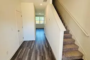 3010 Osier Cir, Douglasville, GA 30135 - Photo 4