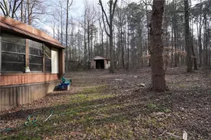 102 Pine Tree Ln, Auburn, GA 30011 - Photo 10