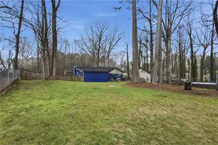 1341 Sommerset Dr, Lawrenceville, GA 30043 - Photo 32