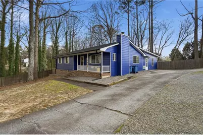 1341 Sommerset Drive, Lawrenceville, GA 30043 - Photo 4