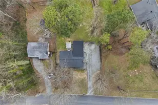 1341 Sommerset Dr, Lawrenceville, GA 30043 - Photo 44