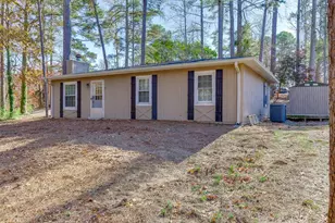 9340 Ann Harbor Dr, Gainesville, GA 30506 - Photo 4