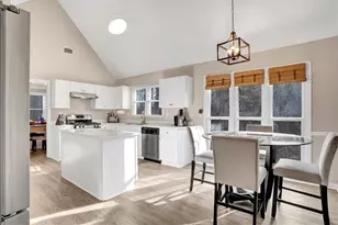 752 Stone Breeze Ln, Stone Mountain, GA 30087 - Photo 8