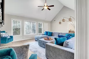 752 Stone Breeze Ln, Stone Mountain, GA 30087 - Photo 6