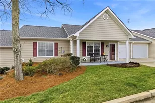 2982 Bentley Park Cir, Gainesville, GA 30504 - Photo 2