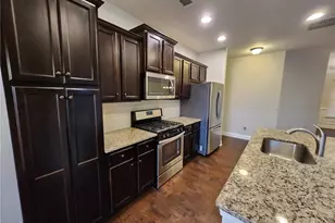 2763 Misty Ivy Dr, Buford, GA 30519 - Photo 6