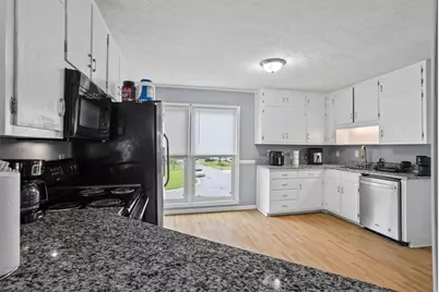 2711 Bluffton Road, Buford, GA 30519 - Photo 12