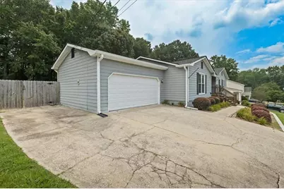 2711 Bluffton Road, Buford, GA 30519 - Photo 24