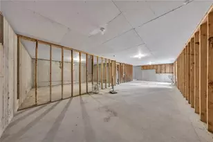 150 Hidden Lake Cir, Canton, GA 30114 - Photo 32