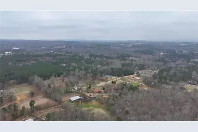 1021 Newtown Creek Loop NE, Calhoun, GA 30701 - Photo 32